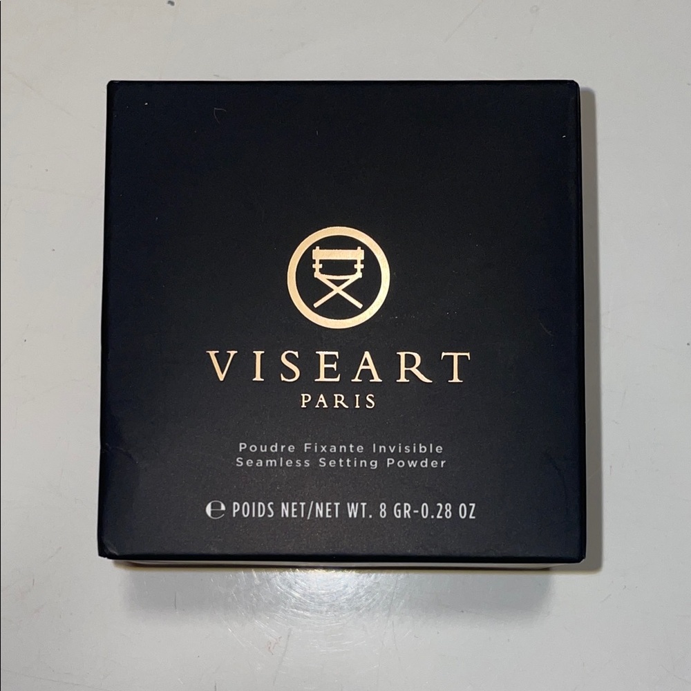 Viseart Paris Invisible Setting Powder in Black and Gold